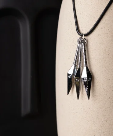 3 Kunai Necklace