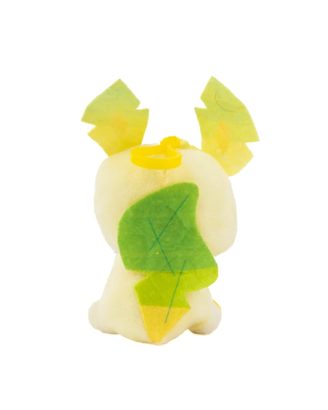 Leafeon Plushie Keychain