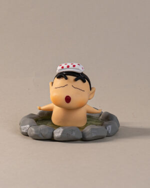 Bathing Shinchan