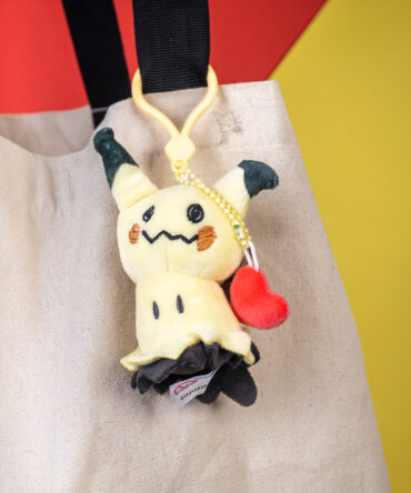 Lover Pichu Plushie Keychain
