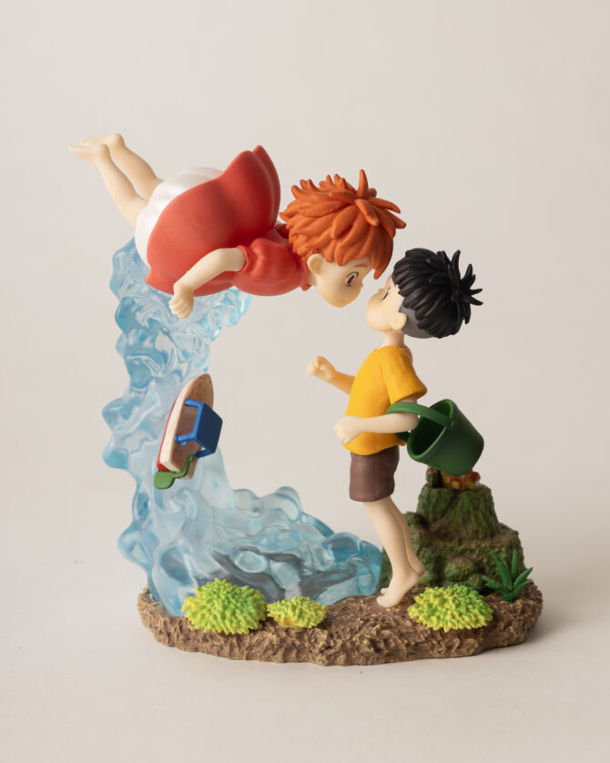 Ponyo Bedlamp Figure