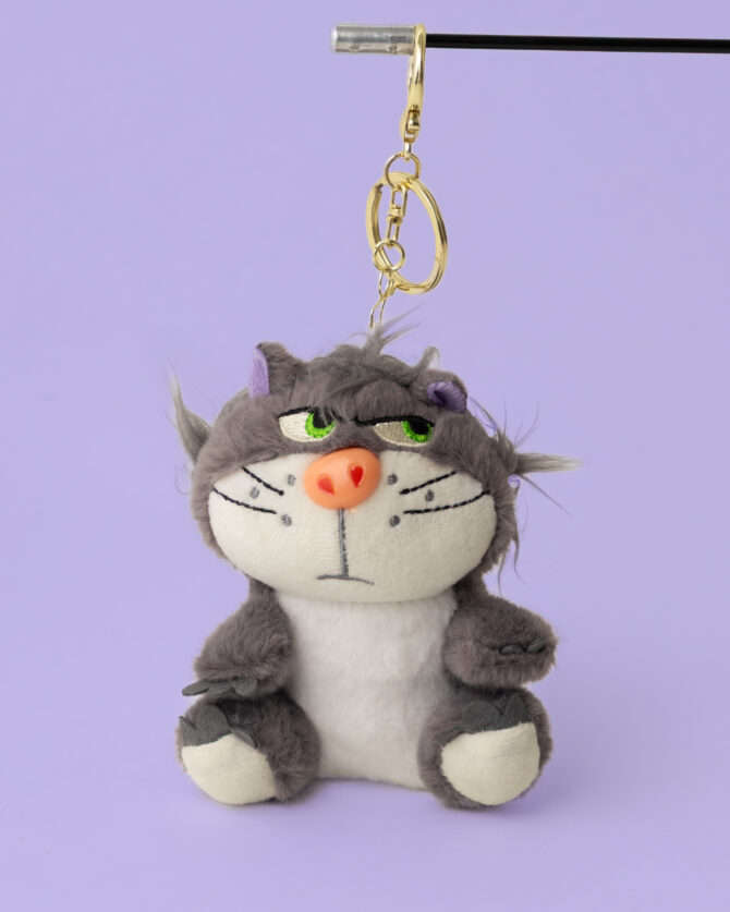 Sitting Sylvester Plushie Keychain